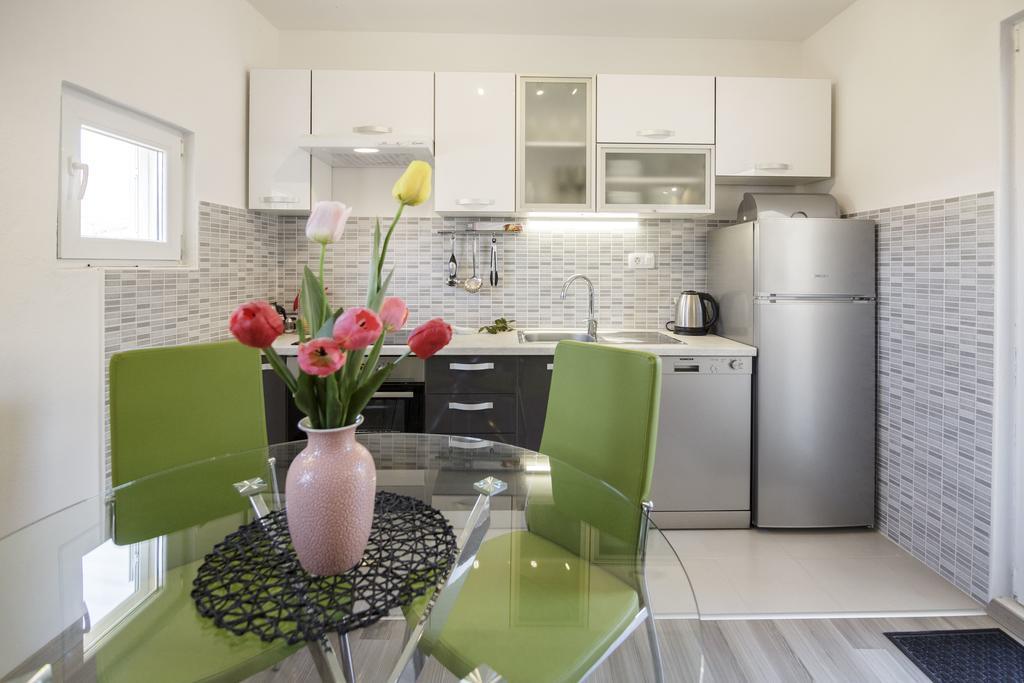 Apartman Jurica Комижа Экстерьер фото